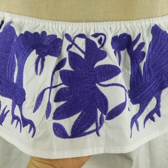 Buddy Love White Embroidered Off Shoulder Blouse - Picture 5 of 7